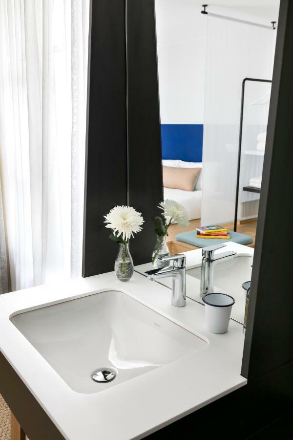 Chambre Double - Vue sur Cour - Sans Ascenseur